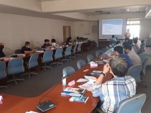 TPMA 理事長李仟萬 先生率學會同仁前往中國國民黨高雄市委員會，並對黨幹部進行專案管理系統教育訓練。 2022/08/11